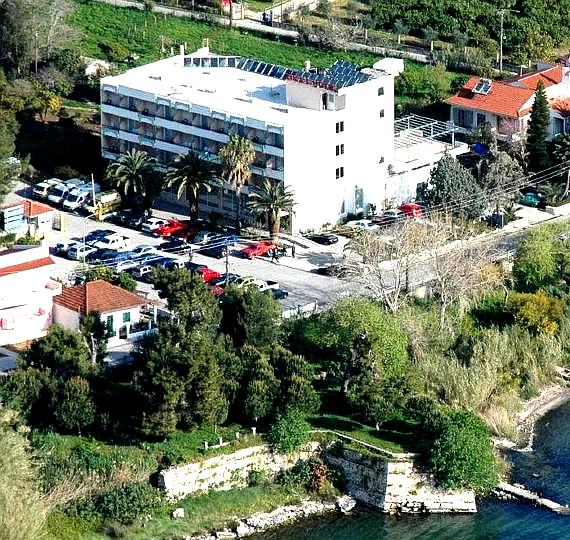 Zikas Hotel Image 1